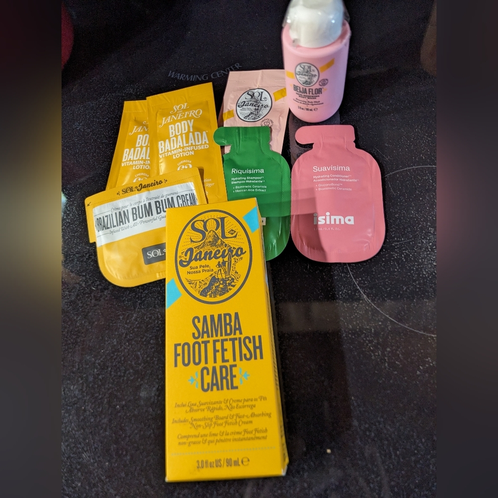 Sol de Janeiro Yellow Hand and Foot Care Cream, Body Wash &; Travel Size Packets
